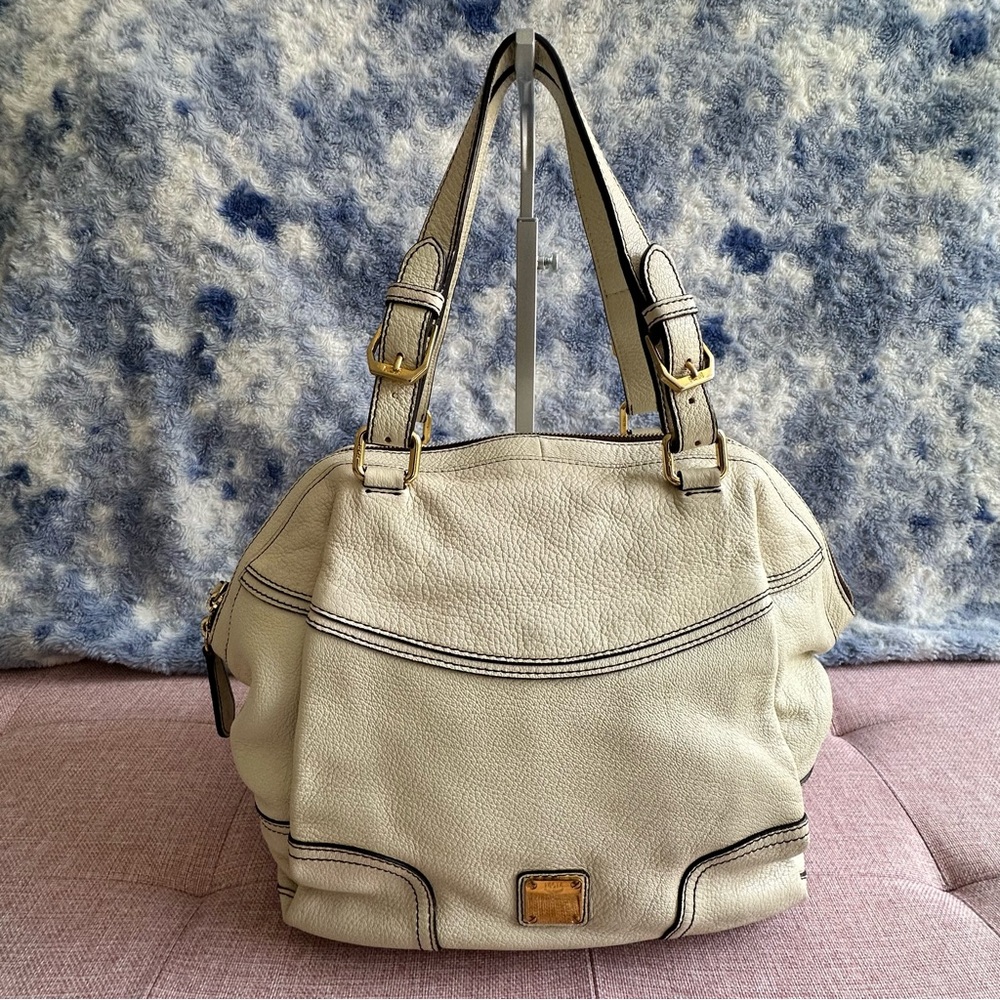 Authentic MCM Elegant Cream Leather Handbag with COA